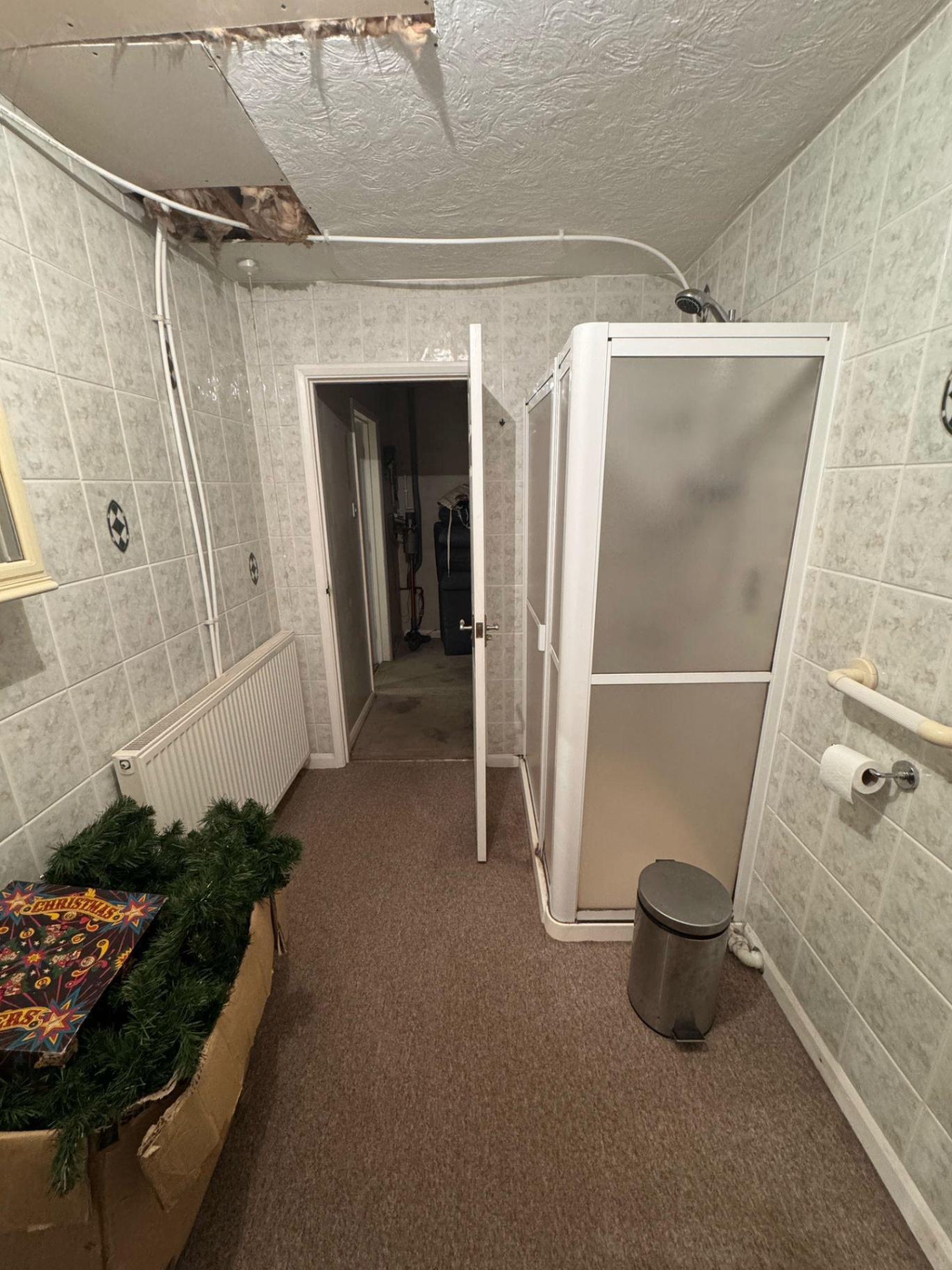 Maidstone bathroom before renovation