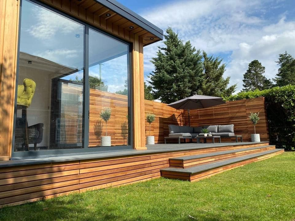 Garden Room with Deck